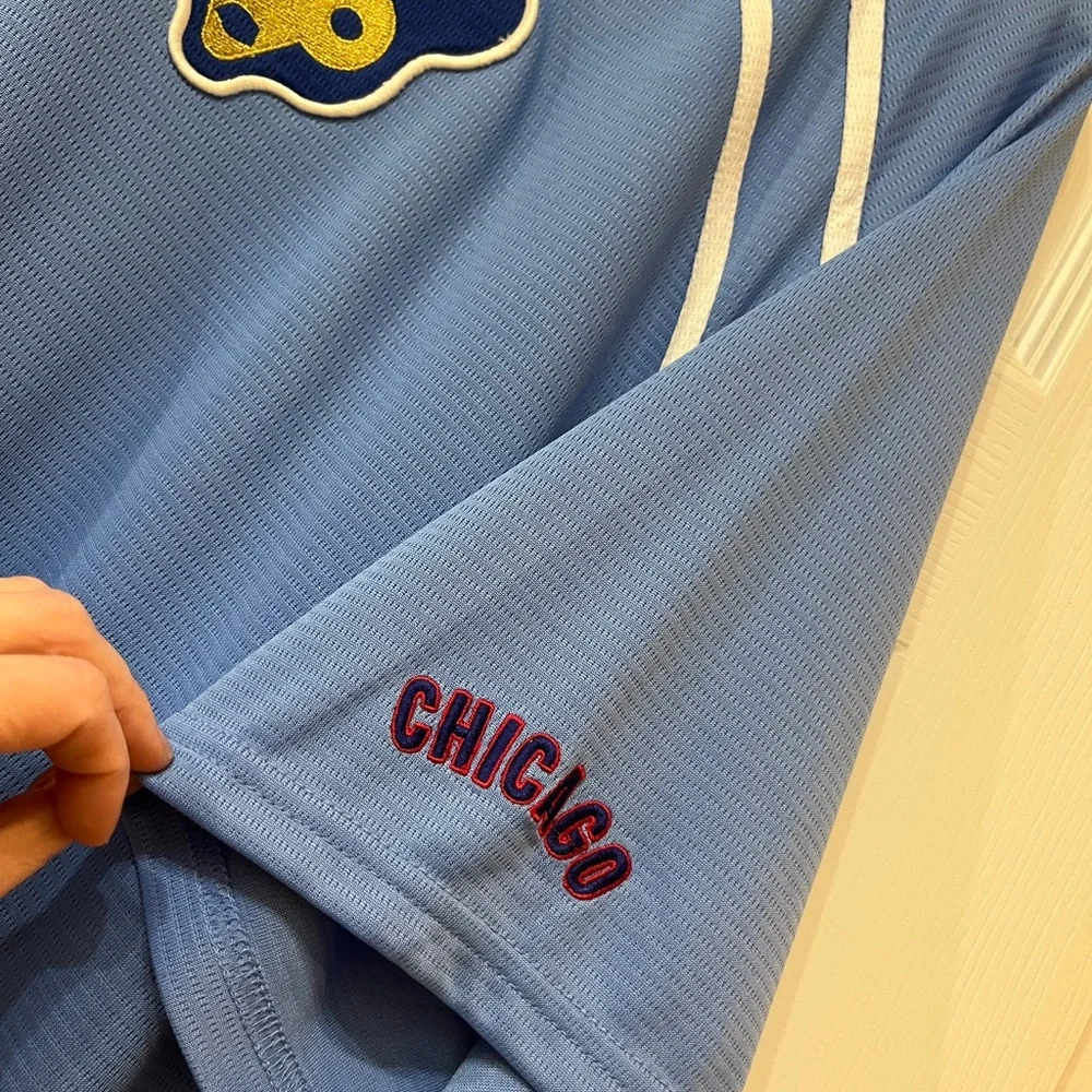 Chicago Cubs Cooperstown Collection Light Blue/Navy with Embroidered Cub Size XL - Picture 3 of 6